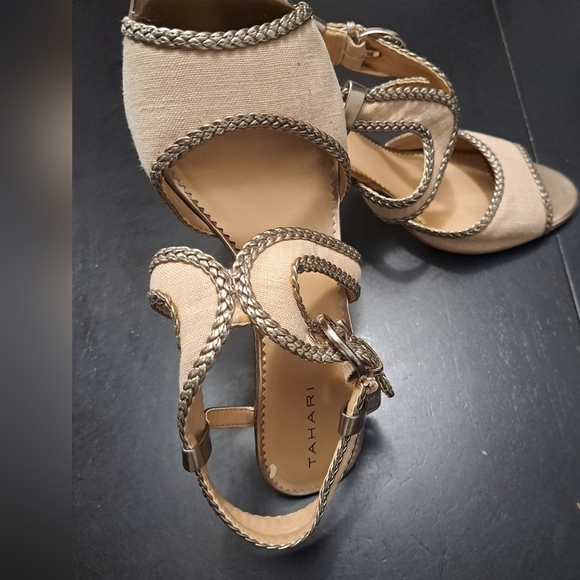 Tahari Lima Sling Back Heeled Sandals   Size 10M - Picture 6 of 14
